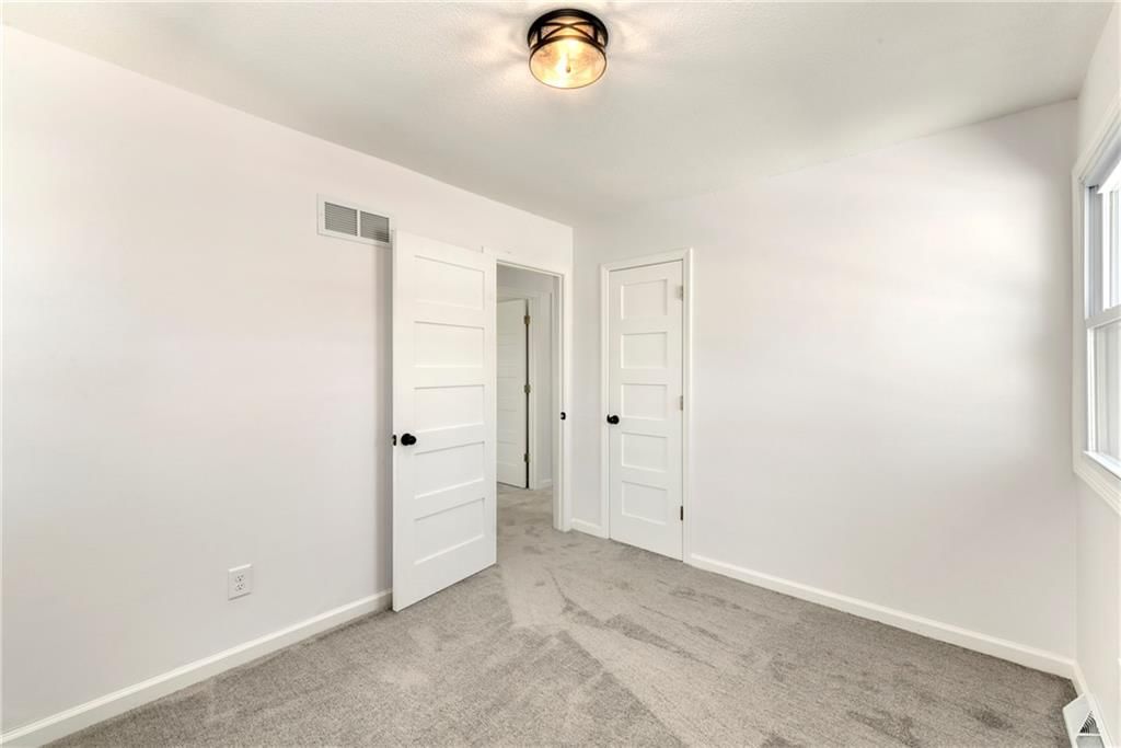 112 SW Gladstone Drive — photo 21