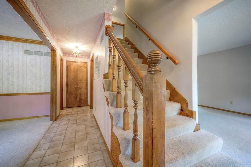 13009 W 105th Terrace — photo 2