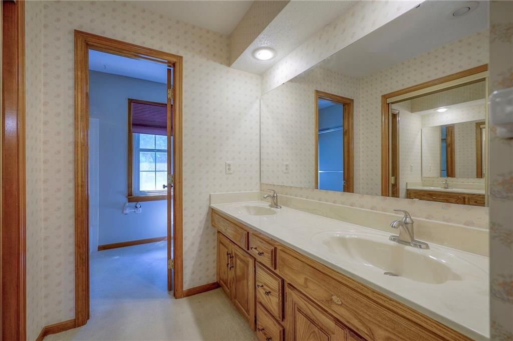 13009 W 105th Terrace — photo 18