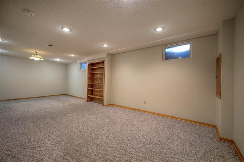 13009 W 105th Terrace — photo 25