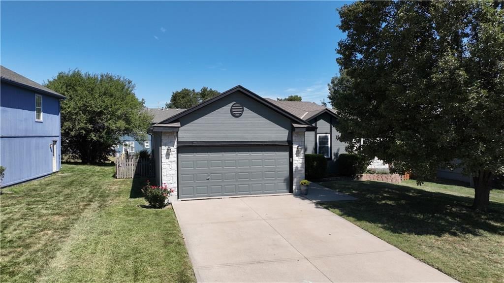 740 SW Windsong Circle — photo 29