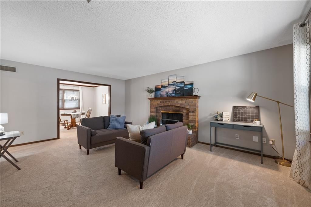 5529 BRADSHAW Street — photo 2