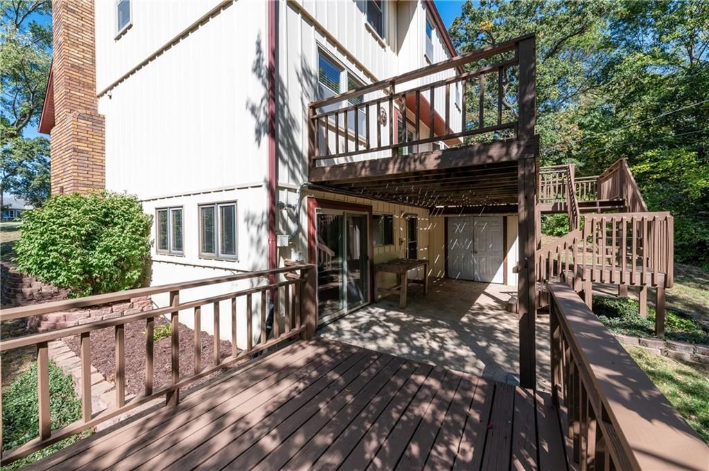 5529 BRADSHAW Street — photo 27