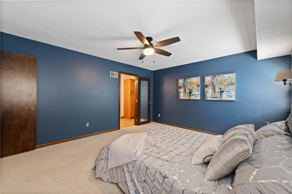 5529 BRADSHAW Street — photo 4