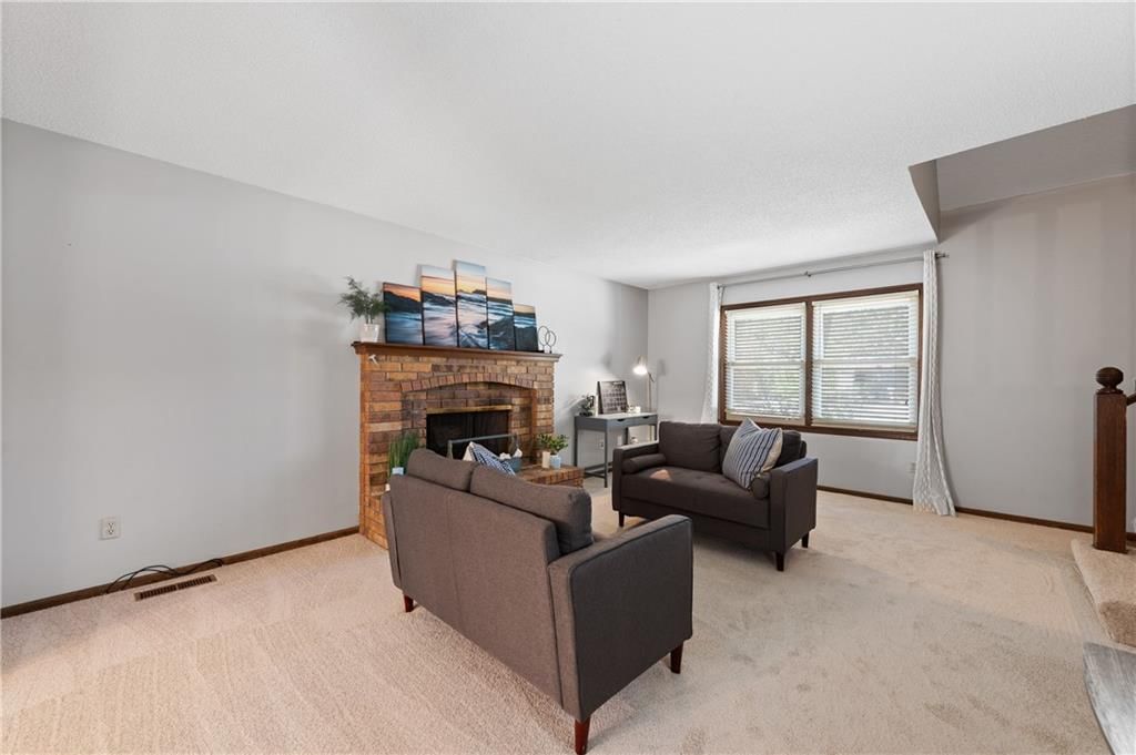 5529 BRADSHAW Street — photo 9
