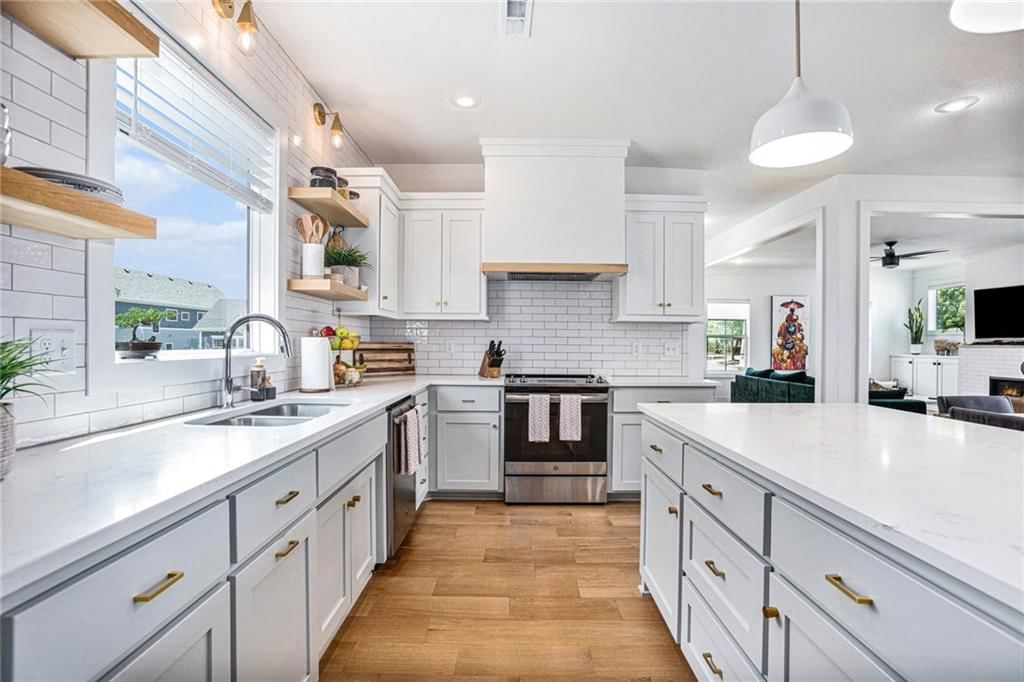 8806 NE 81 Street — photo 13