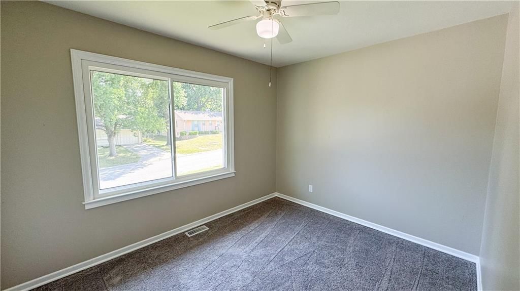 13500 Belmeade Avenue — photo 14