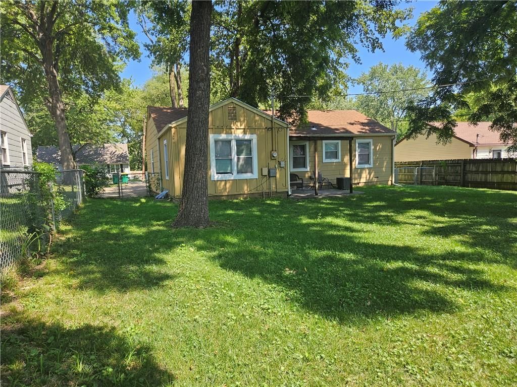 10501 W 56th Terrace — photo 29