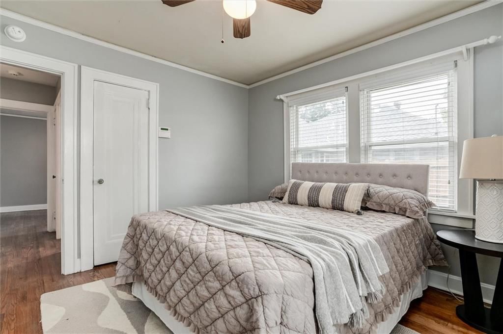 6428 Oak Street — photo 12