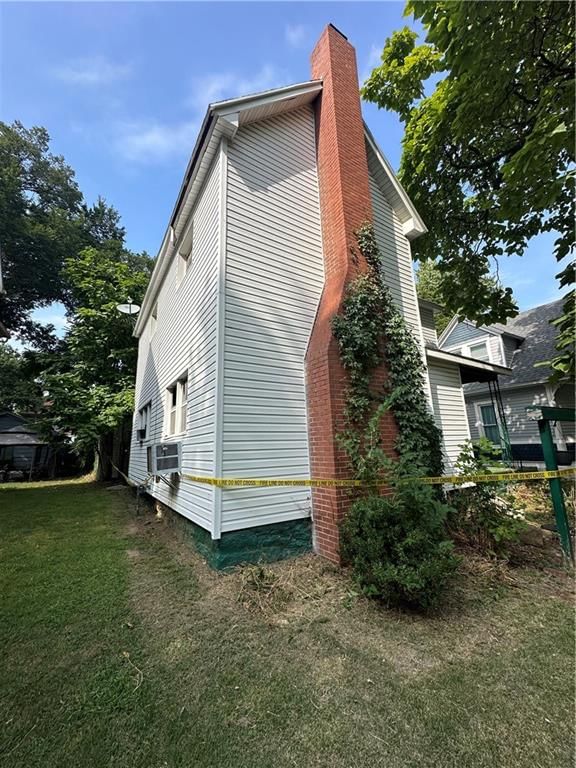 412 W Kansas Street — photo 3