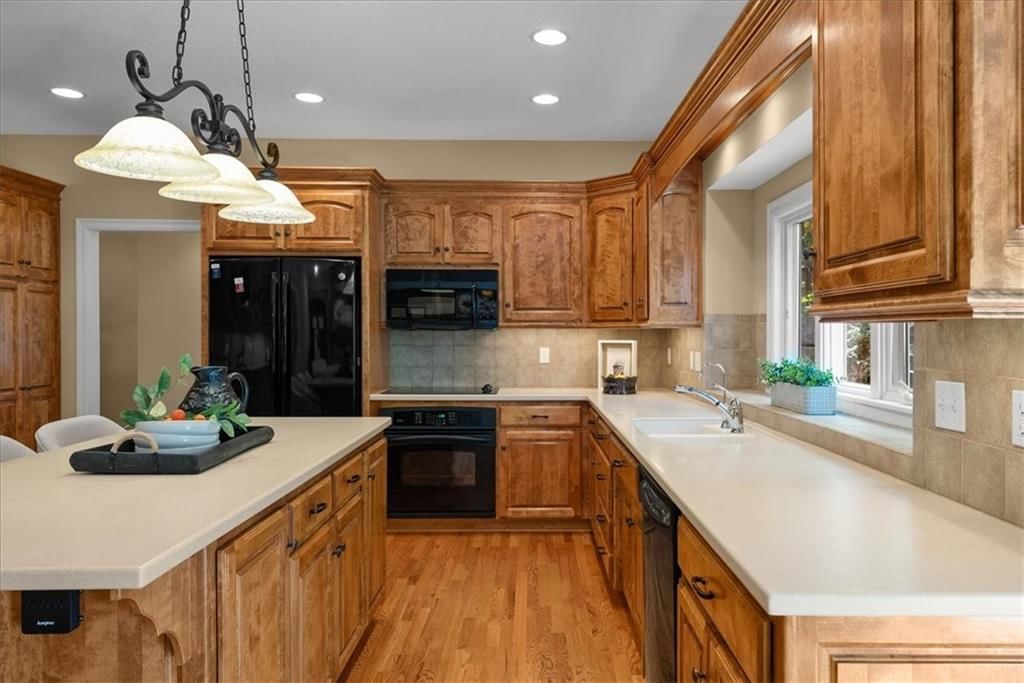 1819 Edgewood Court — photo 17