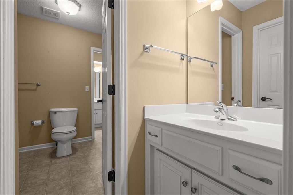 1819 Edgewood Court — photo 32