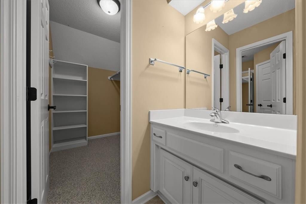 1819 Edgewood Court — photo 35