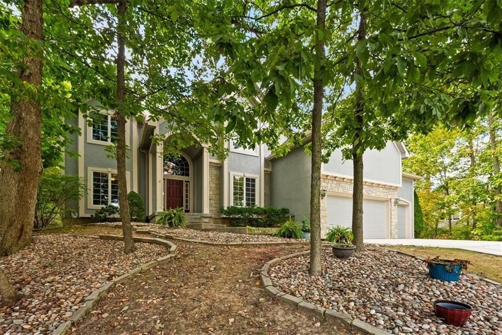 1819 Edgewood Court — photo 54