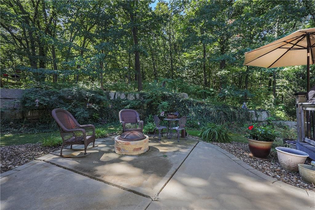 1819 Edgewood Court — photo 64