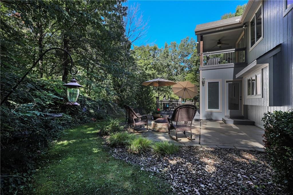 1819 Edgewood Court — photo 67