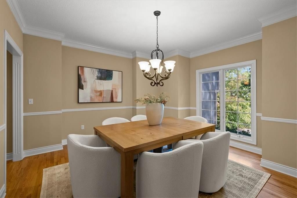 1819 Edgewood Court — photo 9