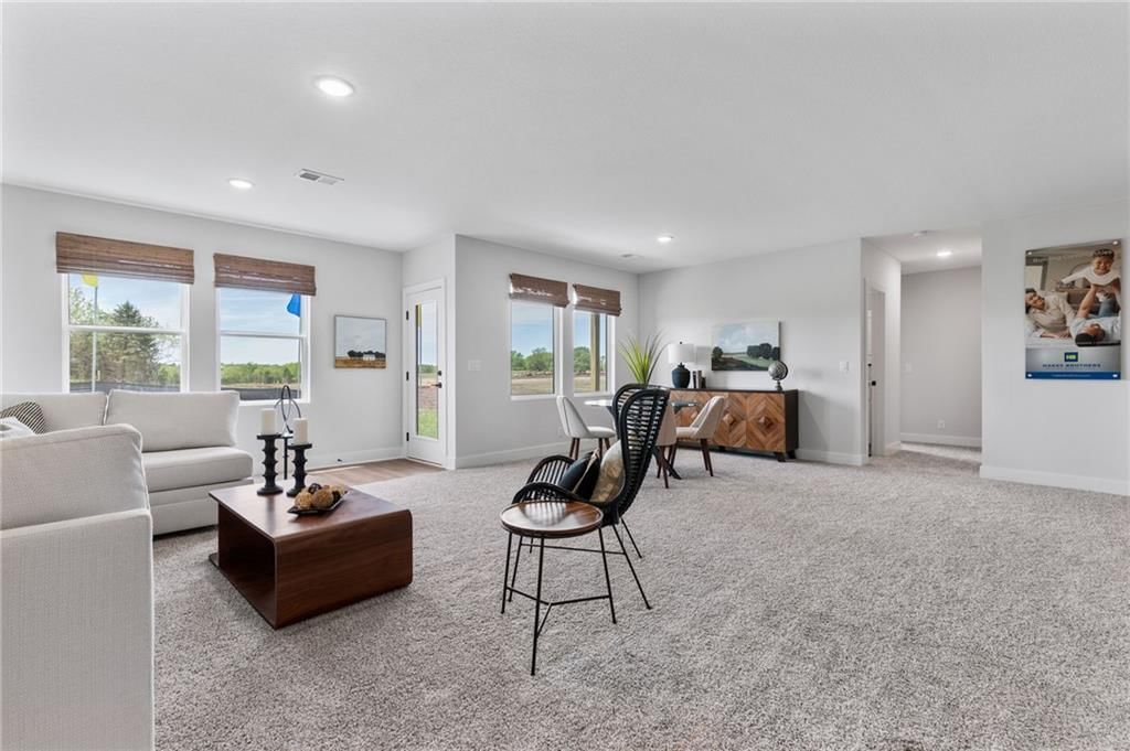 8101 N Sycamore Avenue — photo 28