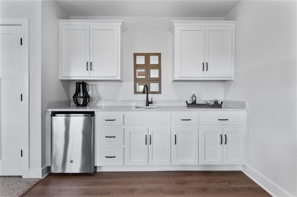 8101 N Sycamore Avenue — photo 30