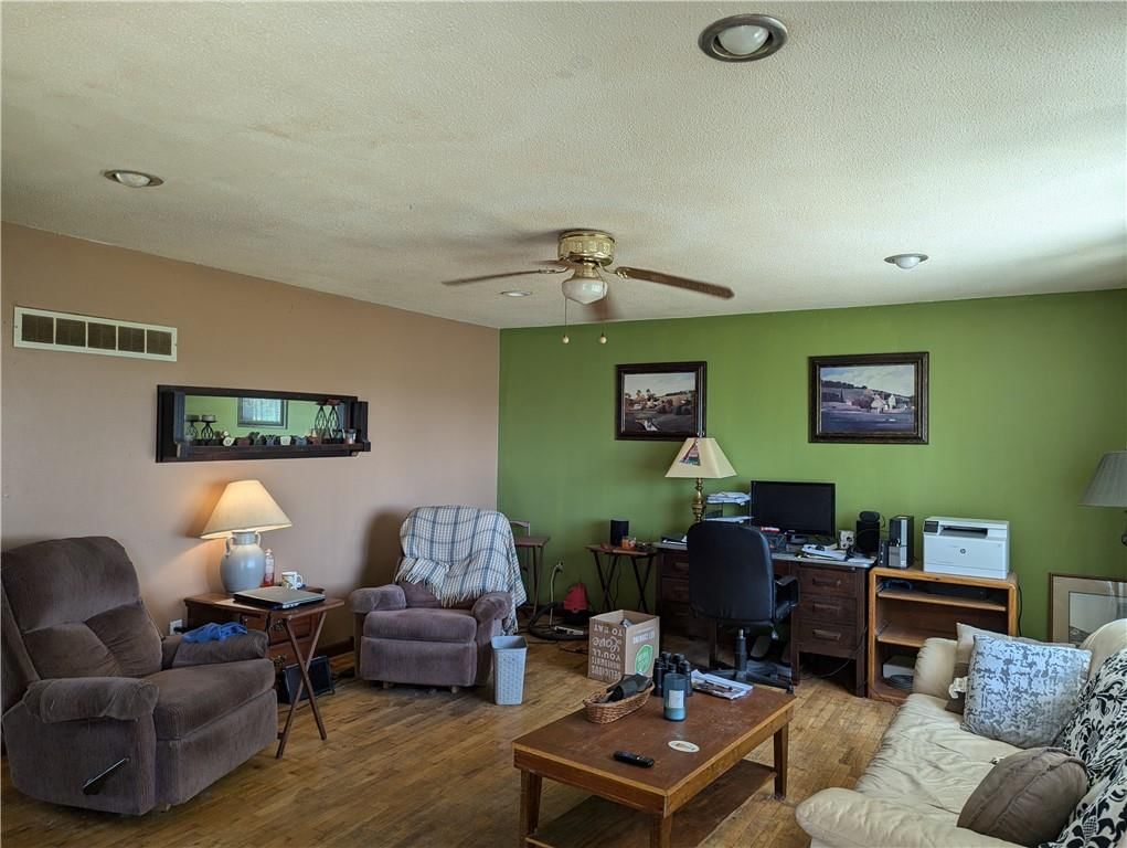 157 NE 500 Road — photo 8