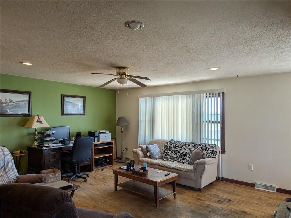 157 NE 500 Road — photo 9