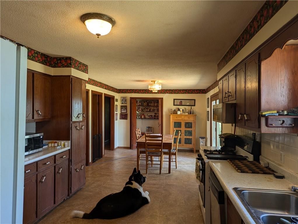 157 NE 500 Road — photo 10