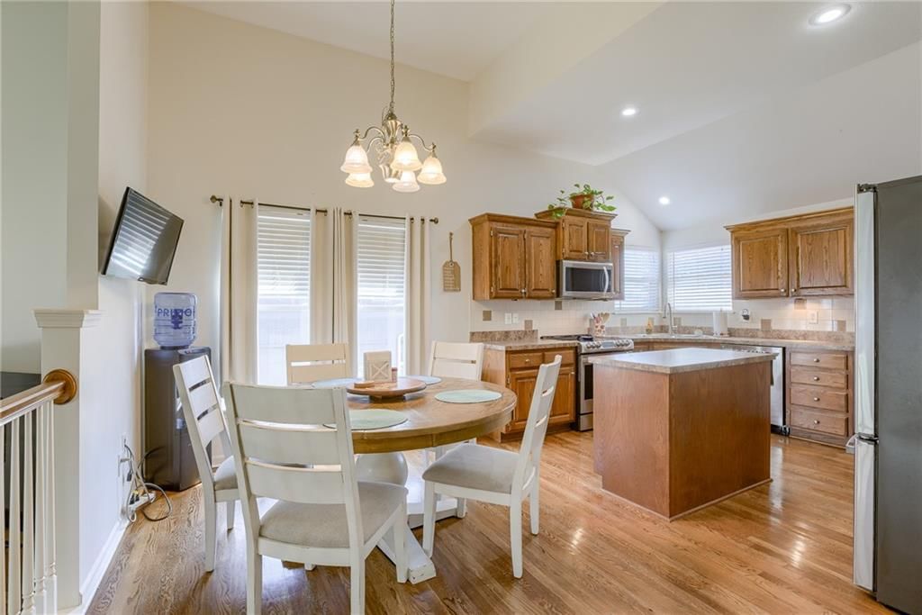 20621 W 125th Court — photo 6