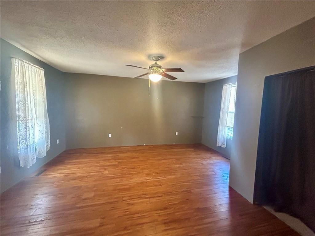 301 Jefferson Street — photo 7