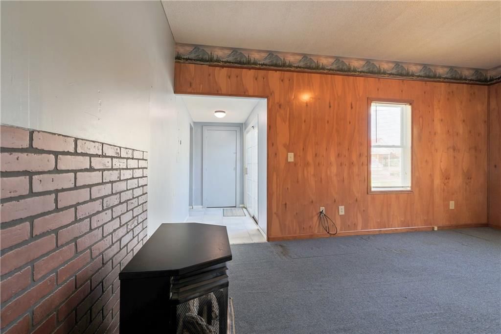 301 Jefferson Street — photo 8