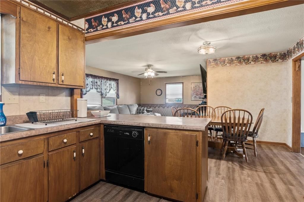 406 Ottman Street — photo 13