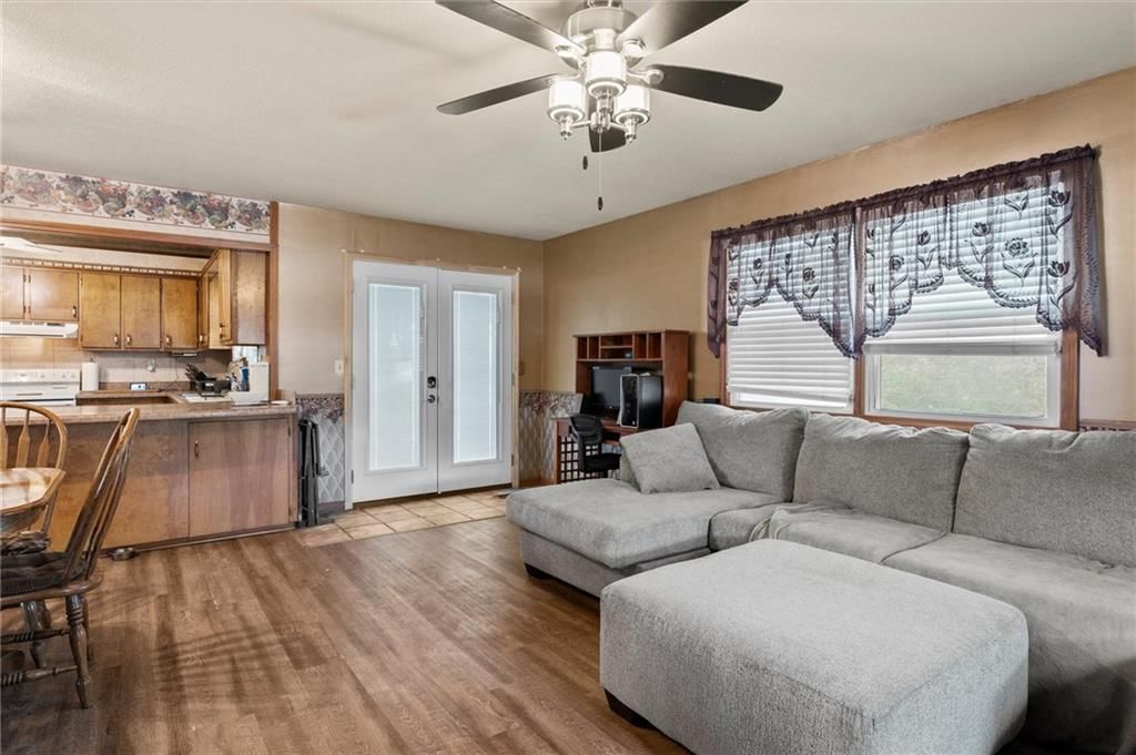 406 Ottman Street — photo 8