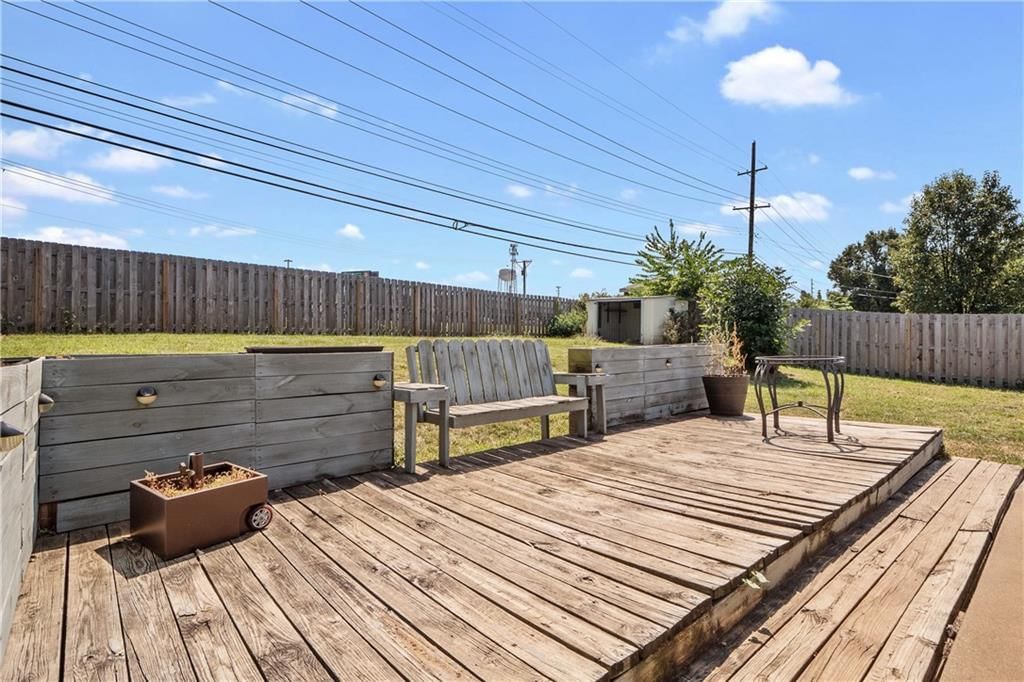 6803 NW 77th Terrace — photo 35