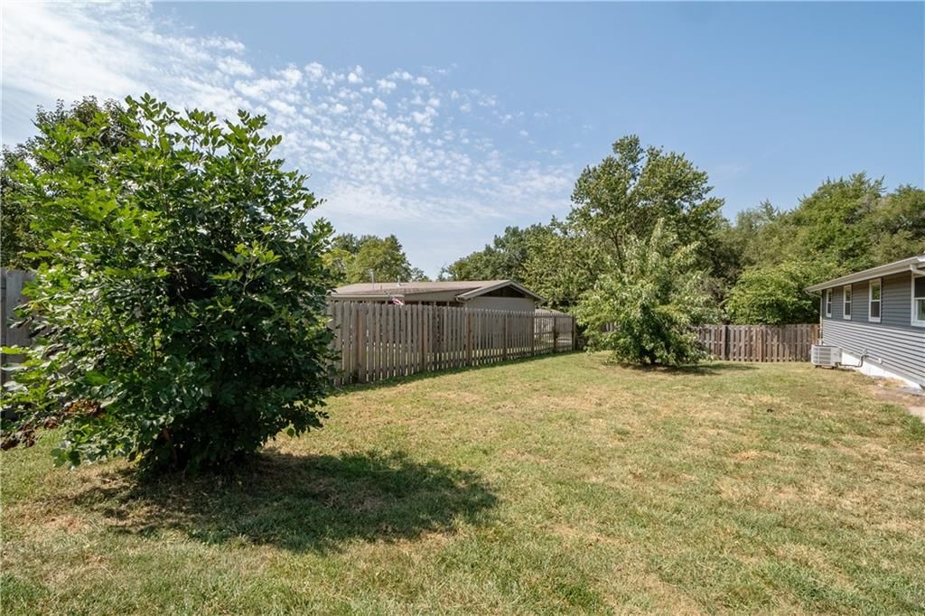 6803 NW 77th Terrace — photo 44