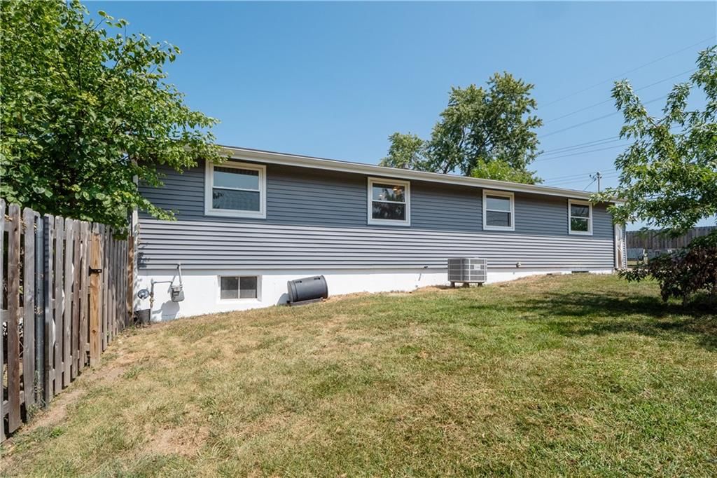 6803 NW 77th Terrace — photo 47