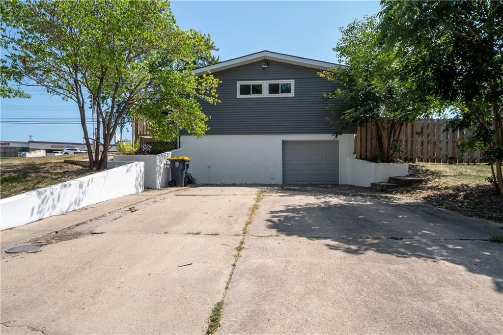 6803 NW 77th Terrace — photo 49