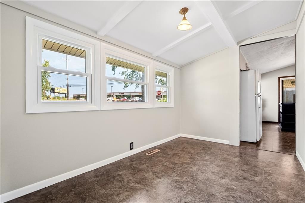 6803 NW 77th Terrace — photo 9