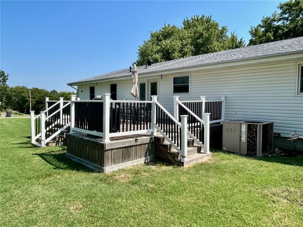 111 Woodcliffe Drive — photo 26