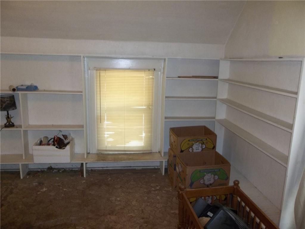 1103 S Grant Avenue — photo 11