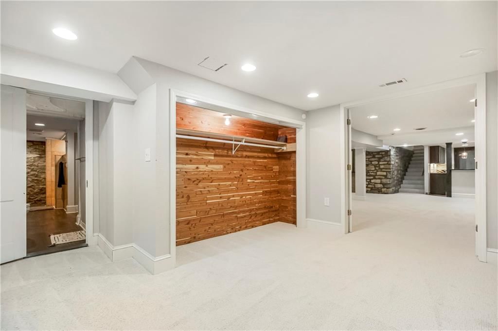 2527 W 90th Street — photo 34
