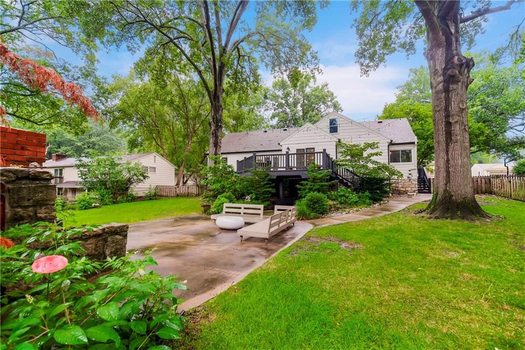 2527 W 90th Street — photo 36