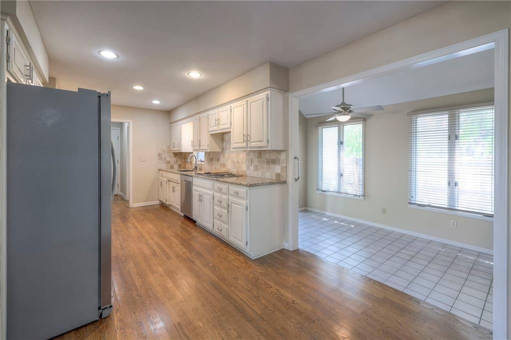 4634 W 90th Street — photo 11