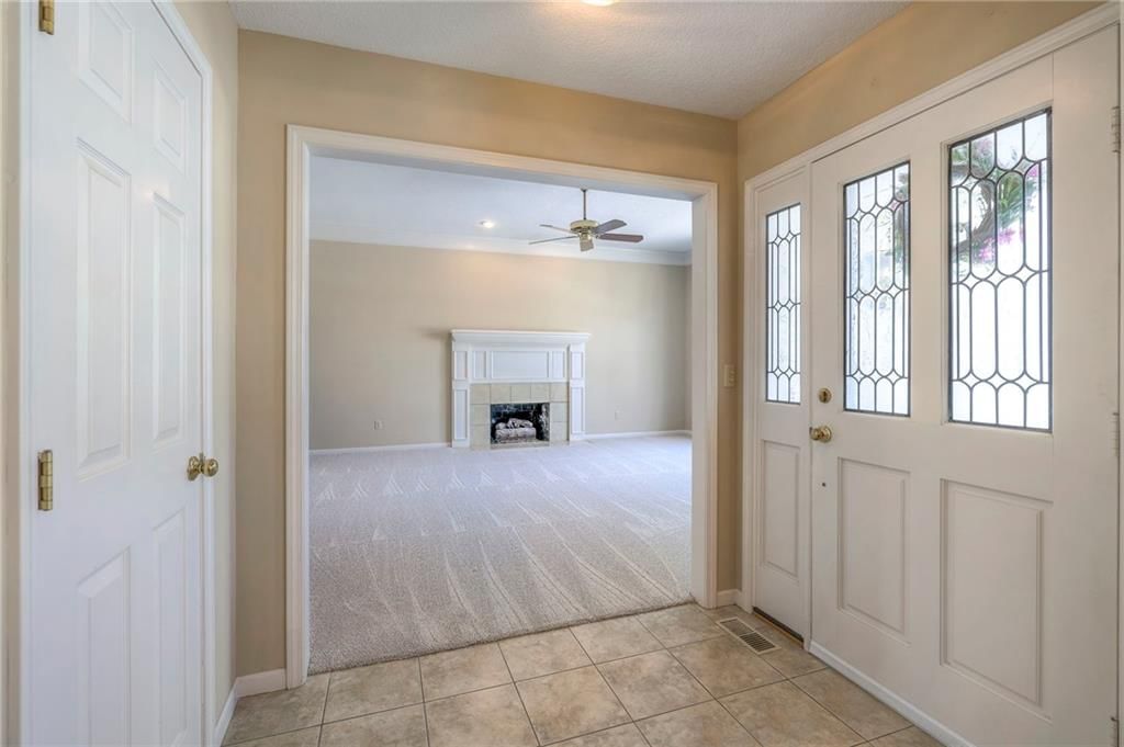 4634 W 90th Street — photo 5
