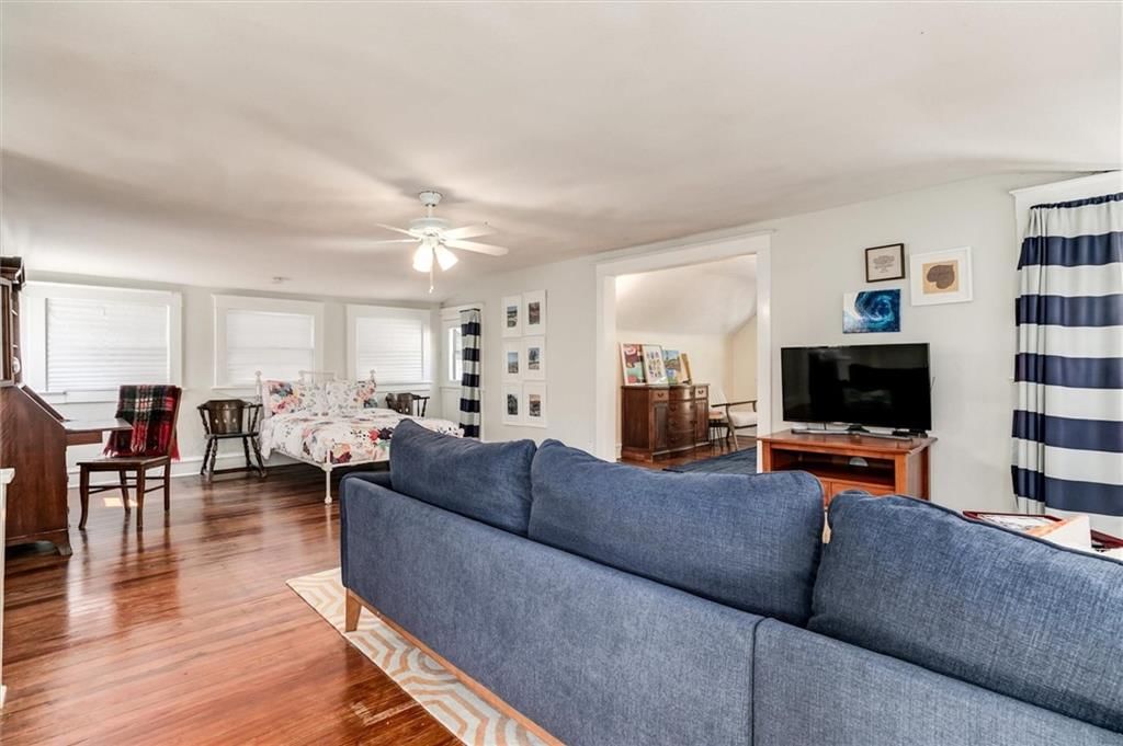 3915 Campbell Street — photo 18