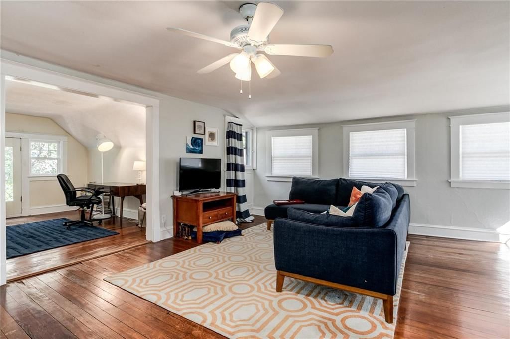 3915 Campbell Street — photo 19
