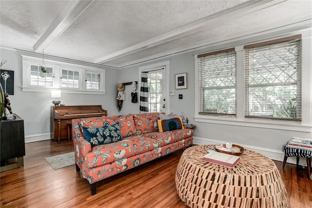 3915 Campbell Street — photo 7