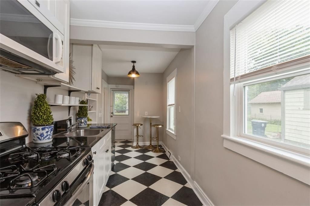 7732 Jefferson Street — photo 12
