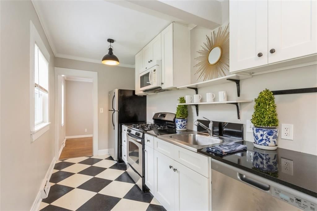 7732 Jefferson Street — photo 13
