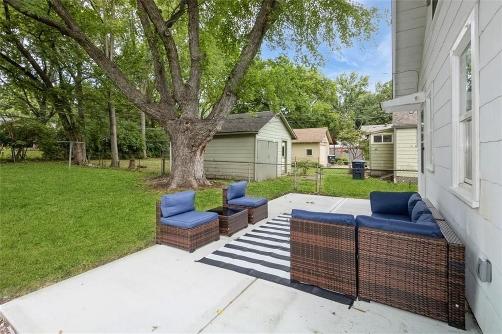 7732 Jefferson Street — photo 25