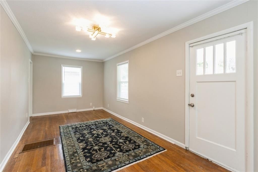 7732 Jefferson Street — photo 6
