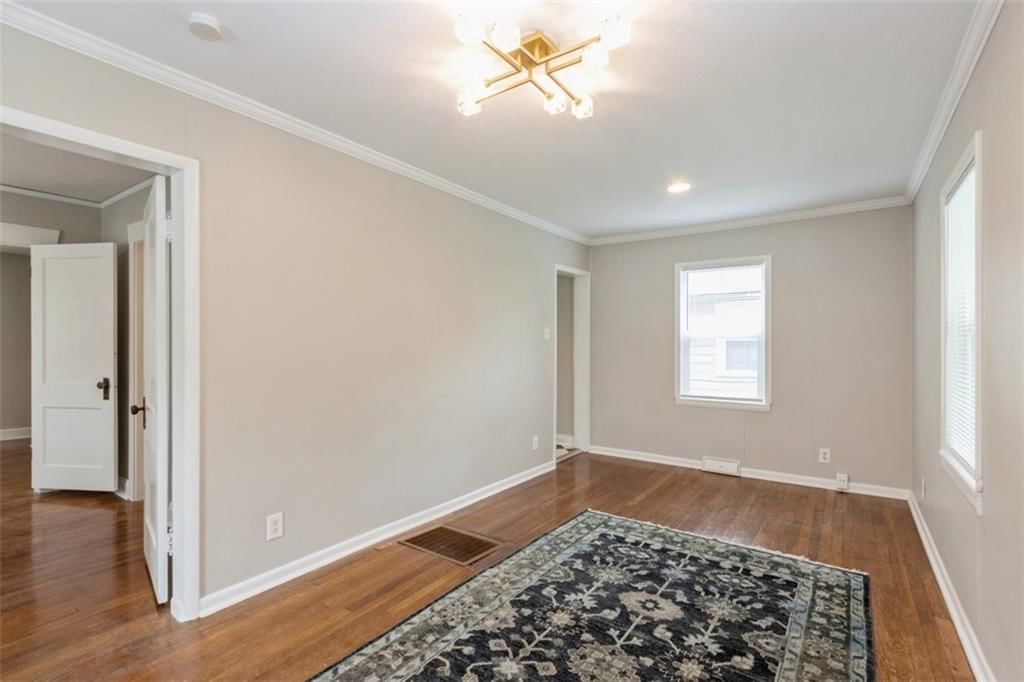 7732 Jefferson Street — photo 9